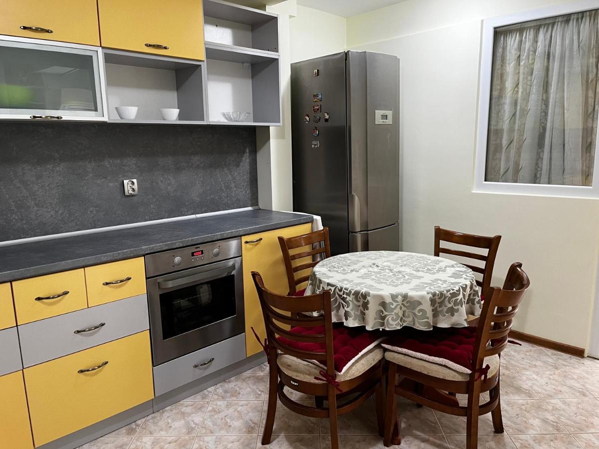 Green Central Apartment Varna Luaran gambar