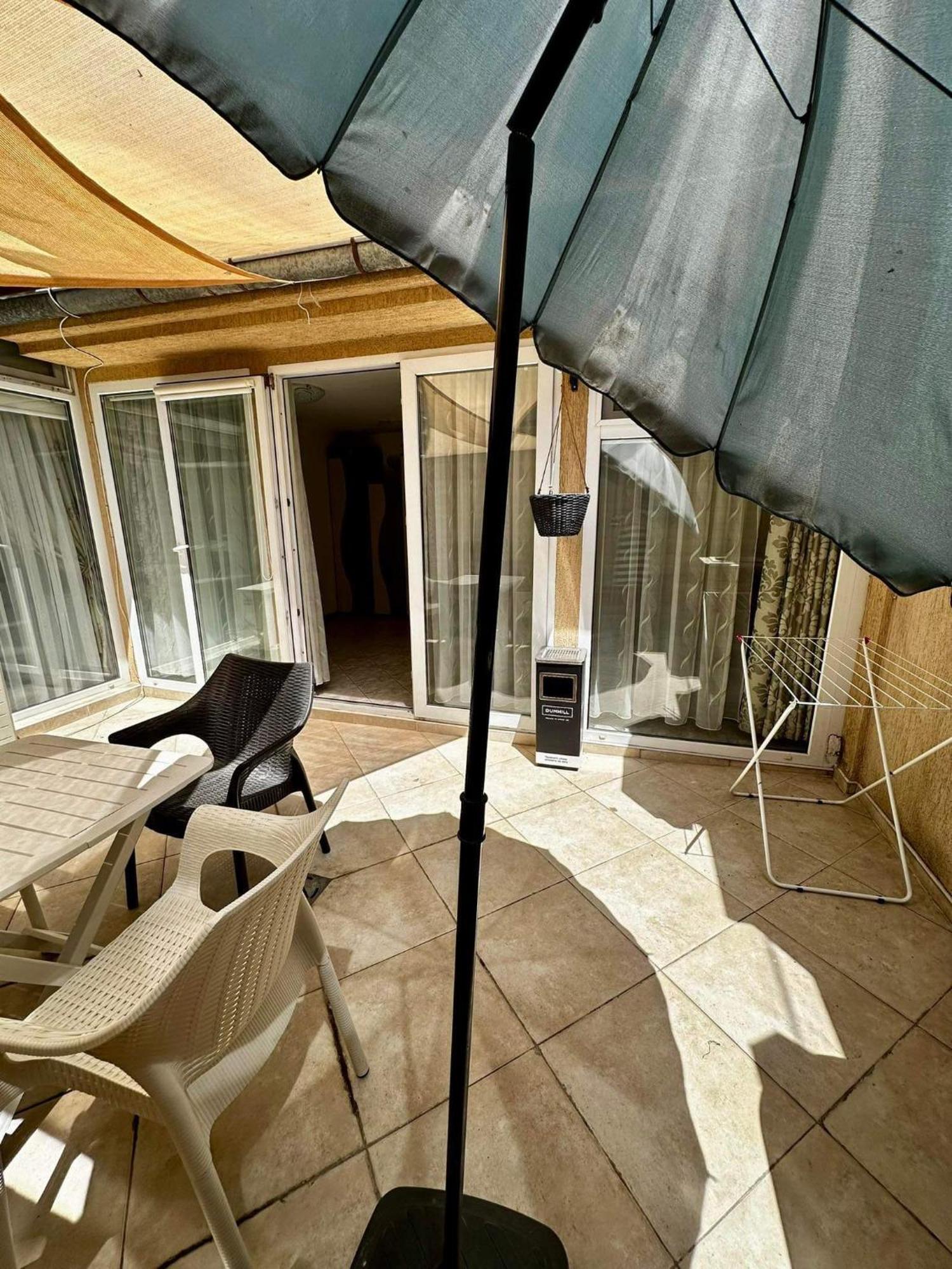 Green Central Apartment Varna Luaran gambar